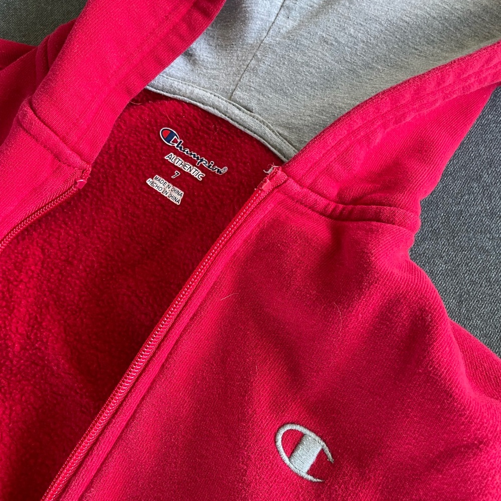 Boys Hooded Sweatshirts Red & Camo | Set of 2 | Size 6-7 | Columbia & Gap Brand - Picture 2 of 6